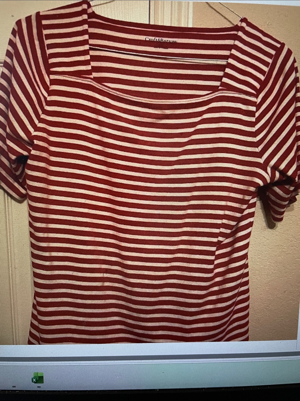 Croft and Barrow Red/ White Striped Top XL